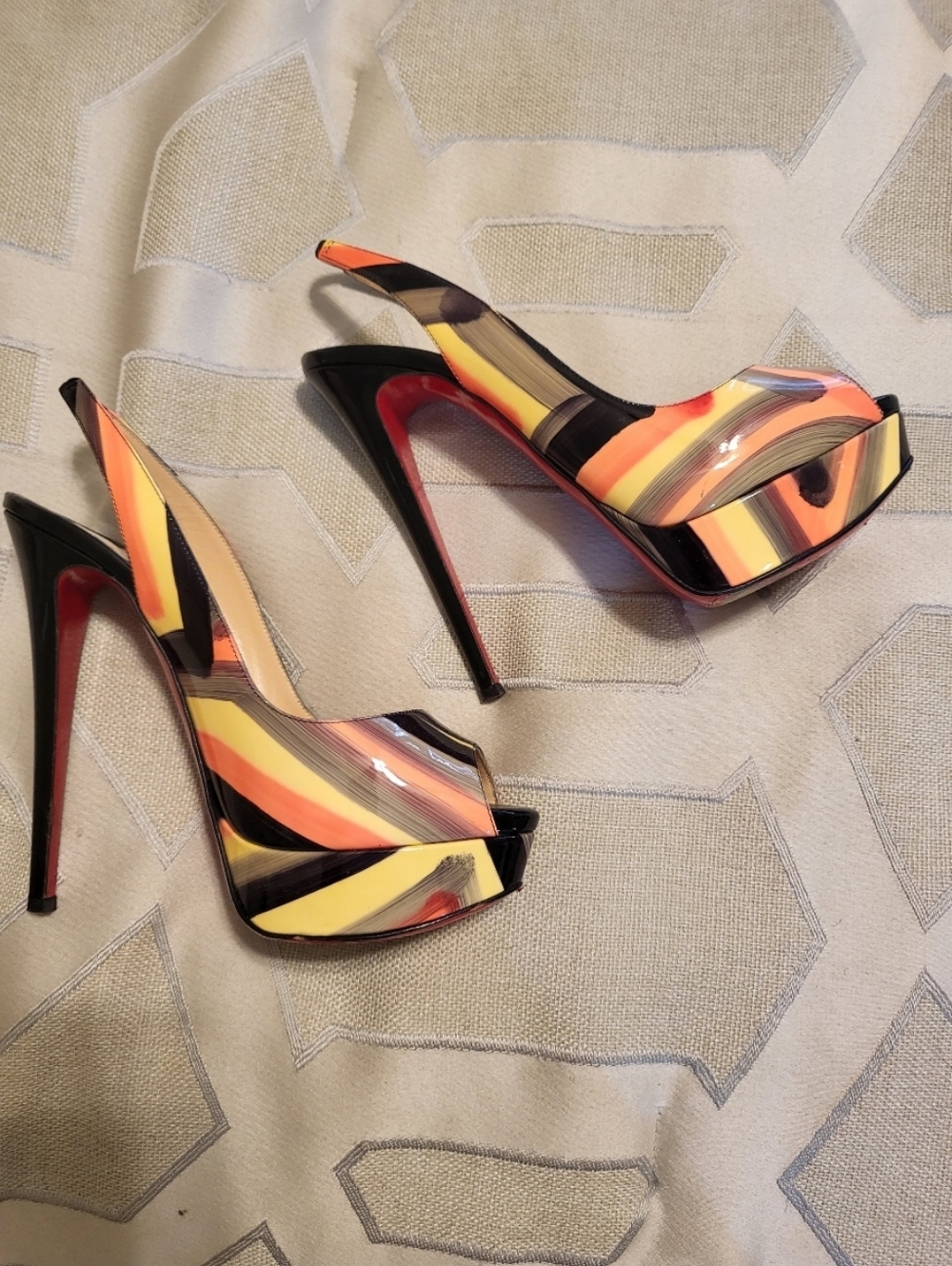 Authentic Christian Louboutin Lady Peep Graffiti - Picture 6 of 8